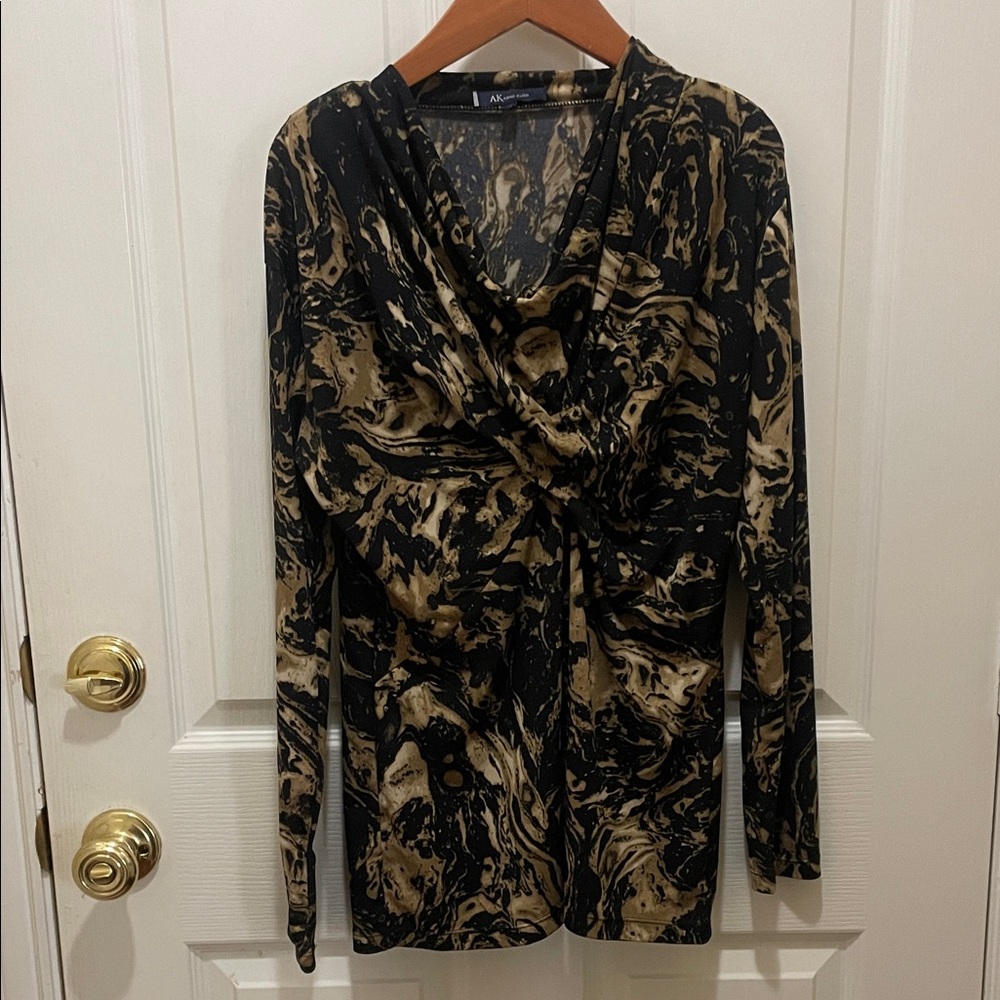 AK Anne Klein SZ Medium Black and Gold Swirl Blouse